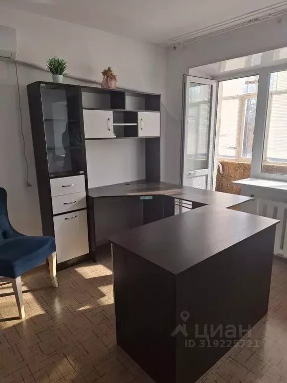 1-к кв. Ульяновская область, Ульяновск ул. Средний Венец, 15 (30.0 м) - Фото 0