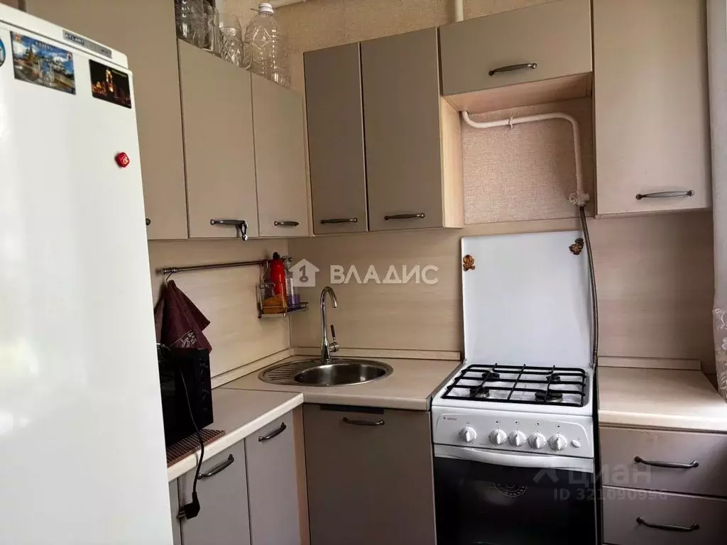 2-к кв. Владимирская область, Владимир ул. Лермонтова, 26б (39.2 м) - Фото 0