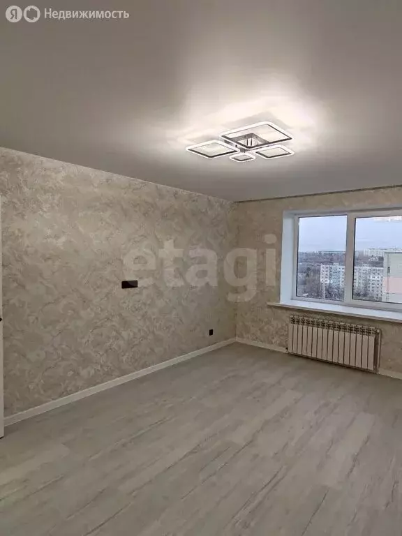 1-комнатная квартира: Саратов, улица имени Николая Сдобнова, 7 (45 м) - Фото 0