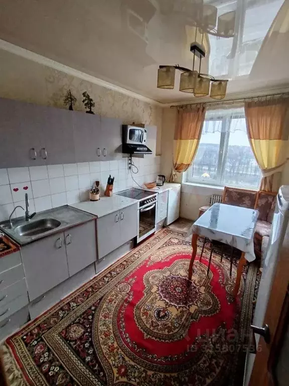 4-к кв. Белгородская область, Старый Оскол Восточный мкр,  (82.0 м) - Фото 0
