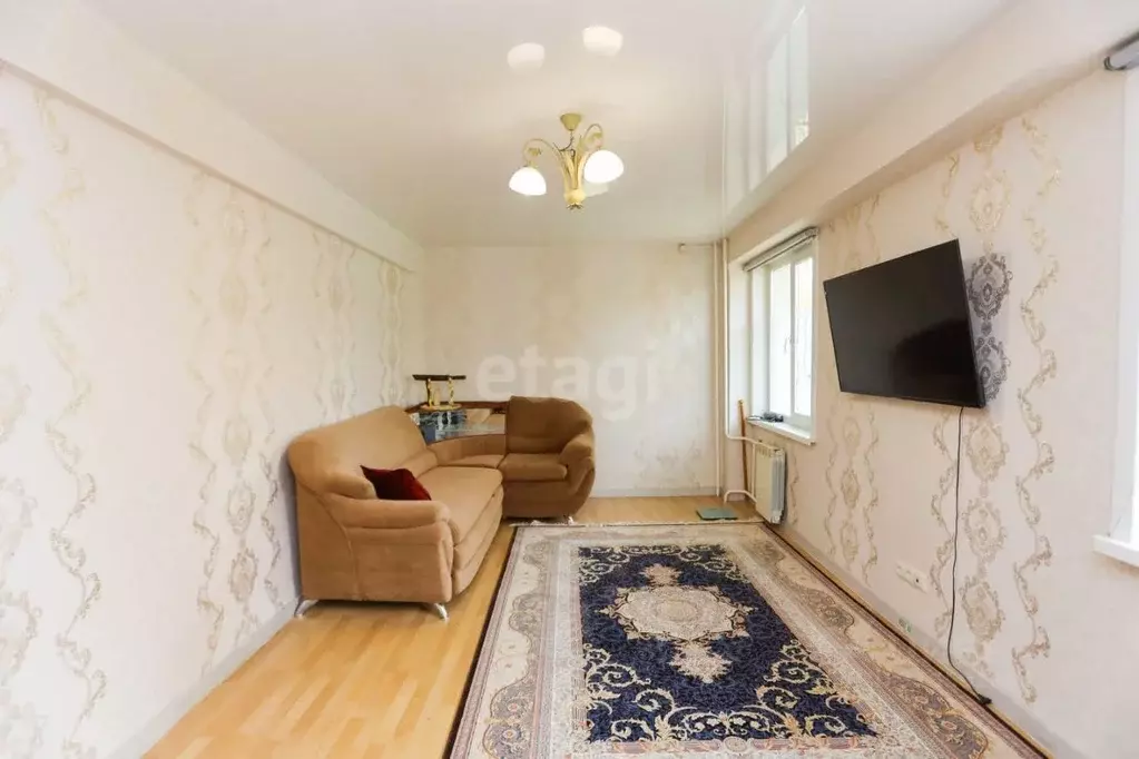 3-к кв. Иркутская область, Ангарск 7-й мкр, 17 (68.2 м) - Фото 0