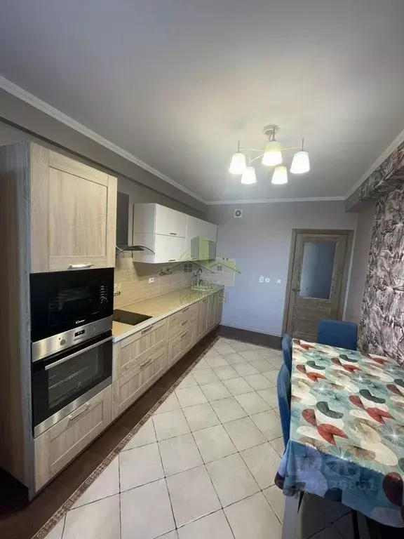 2-к кв. Бурятия, Улан-Удэ Ключевская ул., 90А (62.7 м) - Фото 1