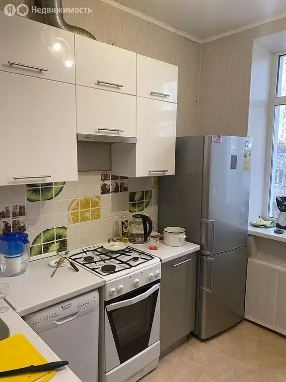 2-комнатная квартира: Екатеринбург, улица Буторина, 26 (49 м) - Фото 2