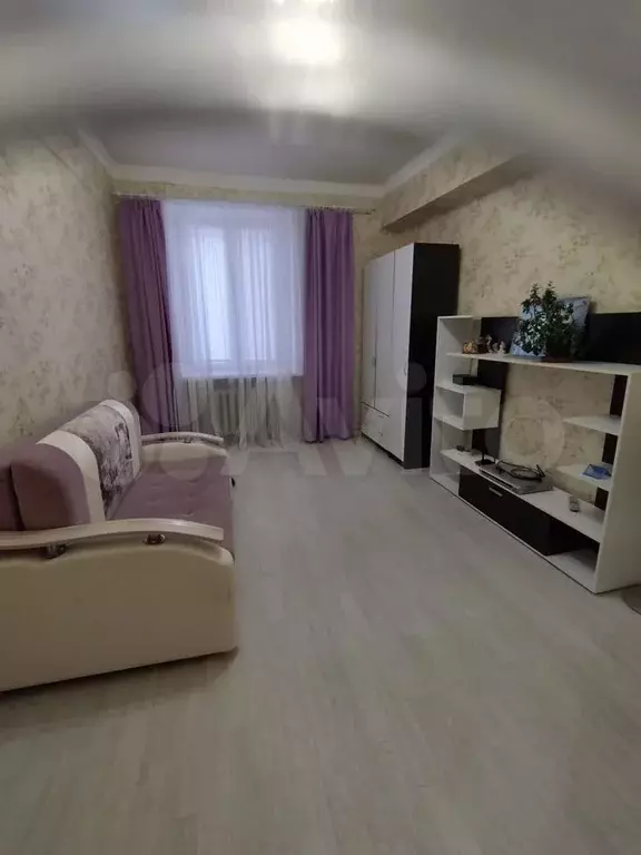 2-к. квартира, 60 м, 1/4 эт. - Фото 1