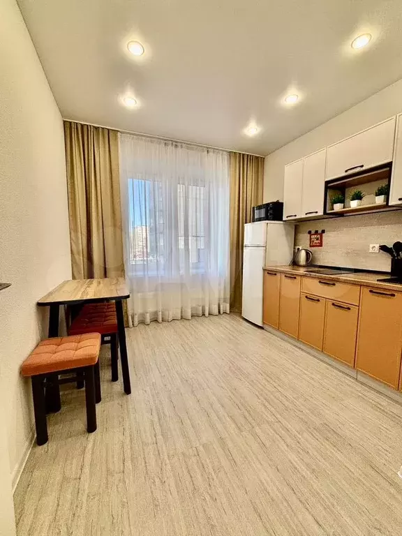 1-к. квартира, 30 м, 1/7 эт. - Фото 0