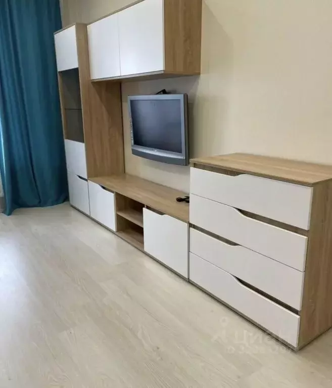 Студия Кировская область, Киров ул. Тимирязева, 7к1 (31.4 м) - Фото 1