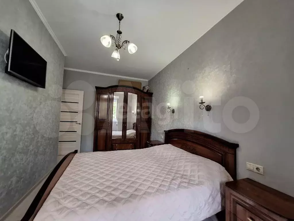 1-к. квартира, 41,5 м, 2/8 эт. - Фото 1