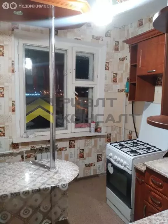 1-комнатная квартира: Омск, улица Талалихина, 22 (30 м) - Фото 1