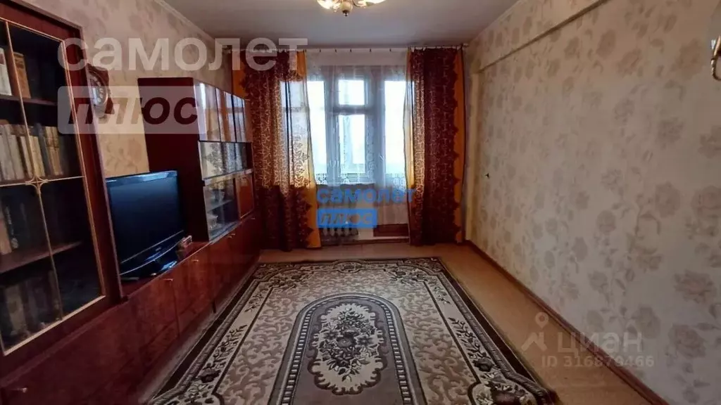 3-к кв. Алтайский край, Бийск Ленинградская ул., 39 (63.0 м) - Фото 0