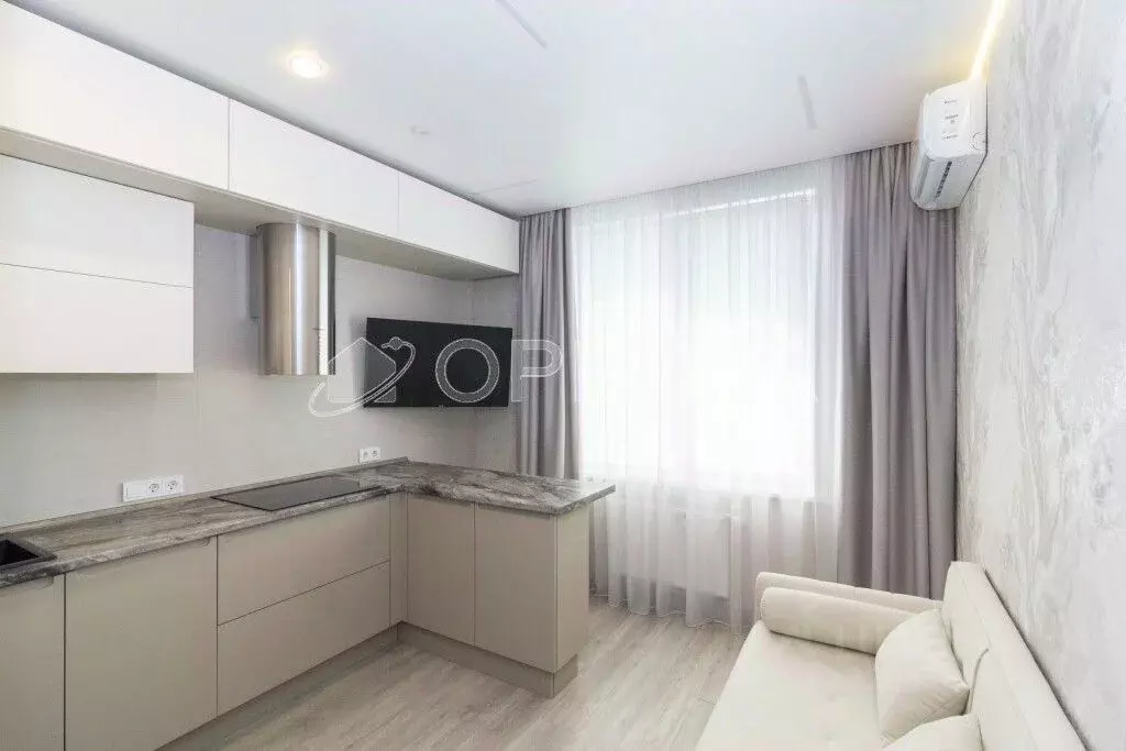 1-к кв. Тюменская область, Тюмень ул. Фармана Салманова, 14 (37.3 м) - Фото 2