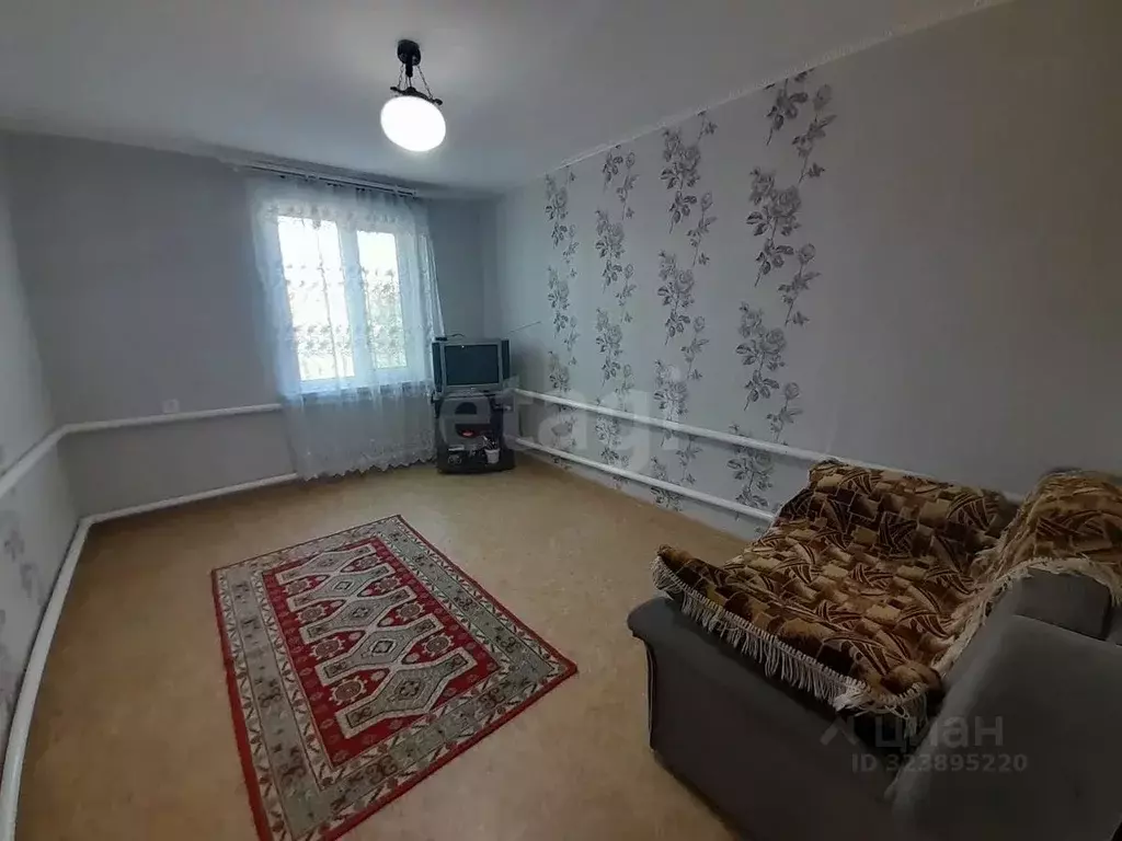 Дом в Саратовская область, Балашов ул. Луначарского, 4 (52 м) - Фото 2