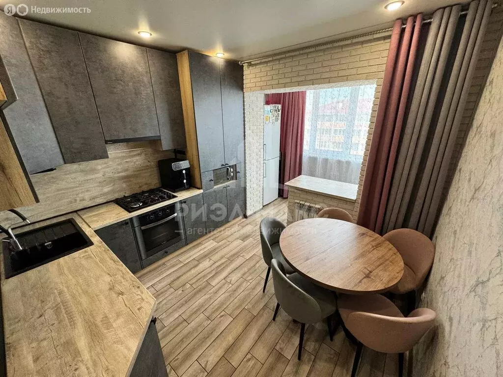 2-комнатная квартира: село Отрадное, микрорайон Солнечный, 16 (56.4 м) - Фото 2