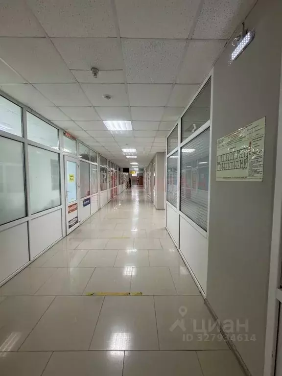 Офис в Ростовская область, Новочеркасск Баклановский просп. (19 м) - Фото 1