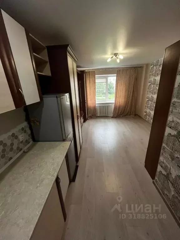 1-к кв. Новгородская область, Великий Новгород ул. Попова, 8к2 (18.0 ... - Фото 0