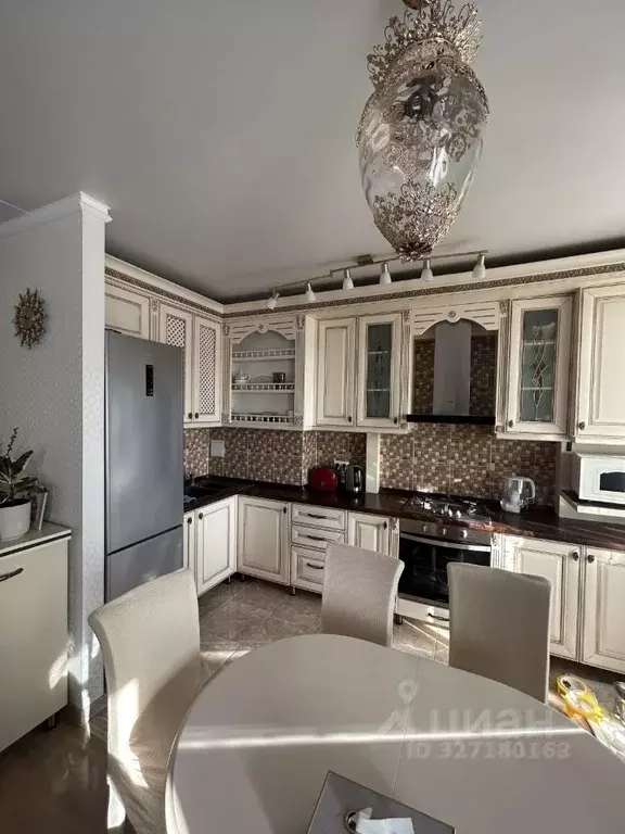 3-к кв. Крым, Симферополь ул. Генерала Родионова, 3Б (76.0 м) - Фото 2