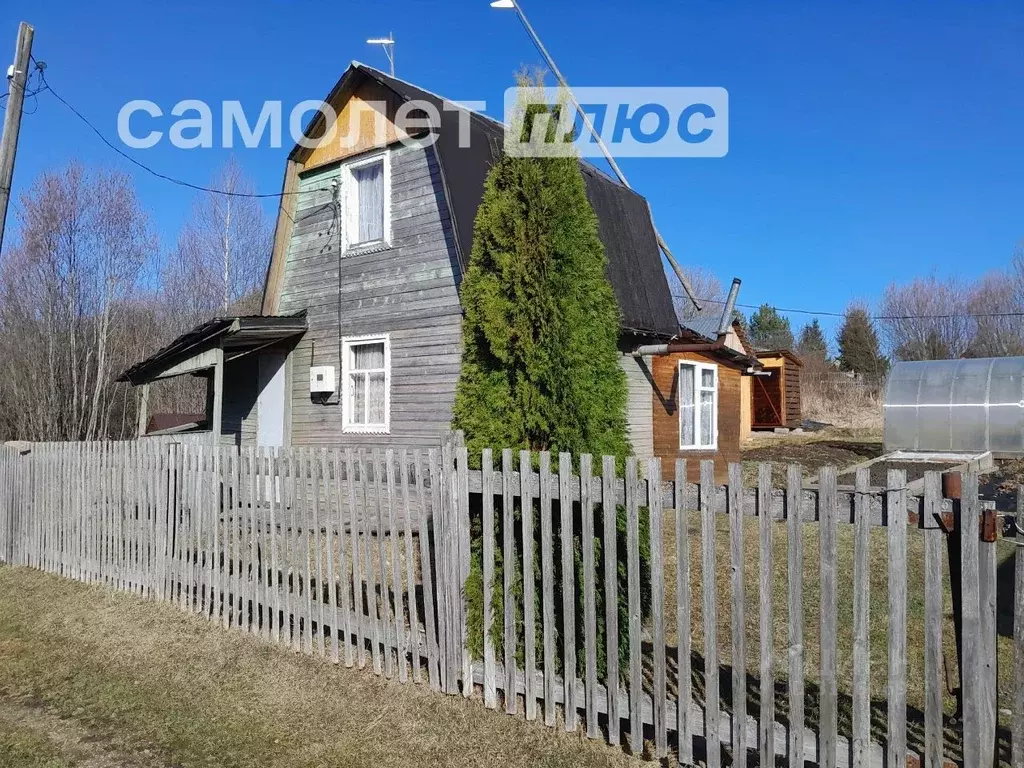 Дом в Вологодская область, Шекснинский район, Сиземское с/пос, д. ... - Фото 1