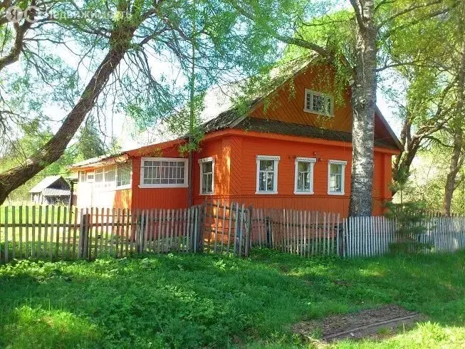 Дом в Бургинское сельское поселение, деревня Красное (47 м) - Фото 1