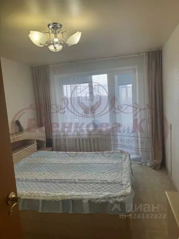 3-к кв. Курганская область, Курган Заозерный жилрайон, 2-й мкр, 25 ... - Фото 1