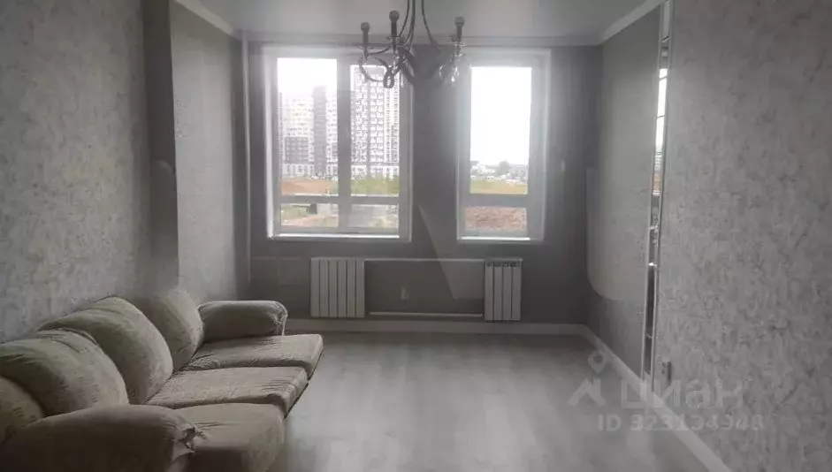 3-к кв. Оренбургская область, Оренбург Северный проезд, 23 (88.0 м) - Фото 1