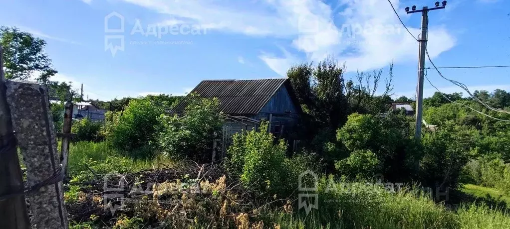 Дом в Волгоградская область, Волгоград Электромонтажник СНТ,  (28 м) - Фото 0