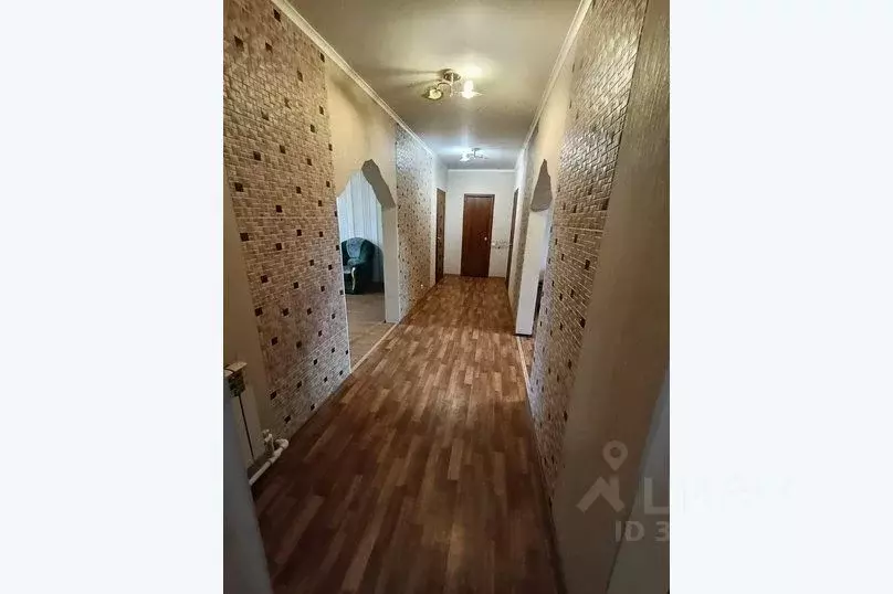 Дом в Оренбургская область, Бузулук ул. Байкальская, 14 (10 м) - Фото 2