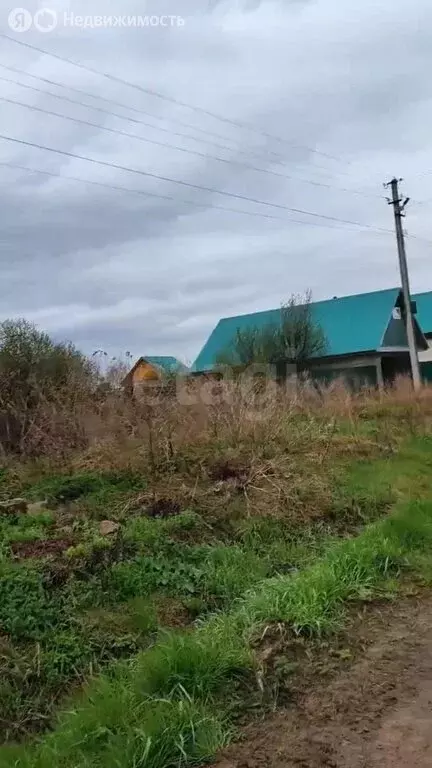 Участок в деревня Верхнеакбашево, Батырская улица (30 м) - Фото 1