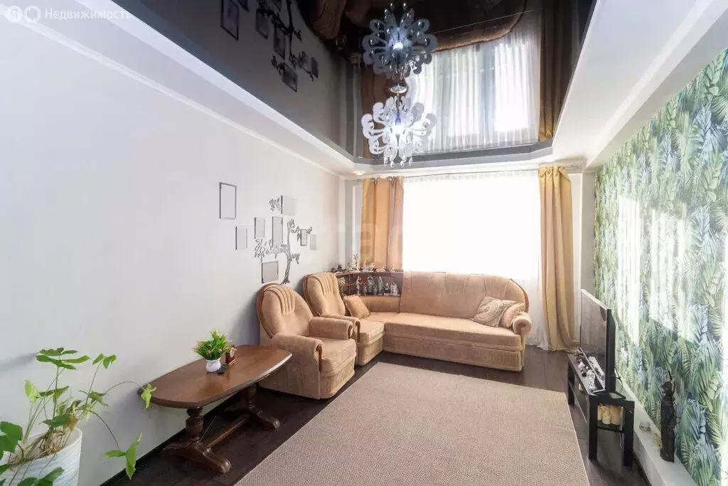 2-комнатная квартира: Тюмень, улица Федюнинского, 7к1 (82.5 м) - Фото 2