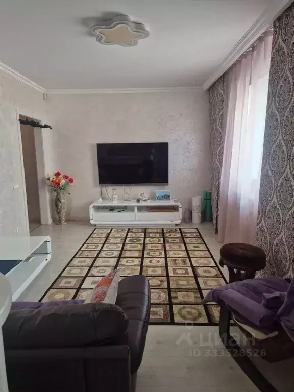 3-к кв. Белгородская область, Белгород Гостенская ул., 14 (109.0 м) - Фото 2
