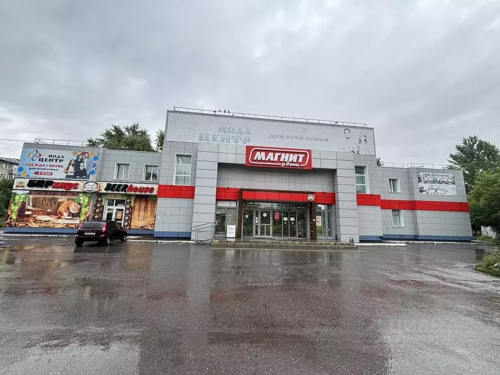 Помещение свободного назначения в Омская область, Омск ул. Завертяева, ... - Фото 0