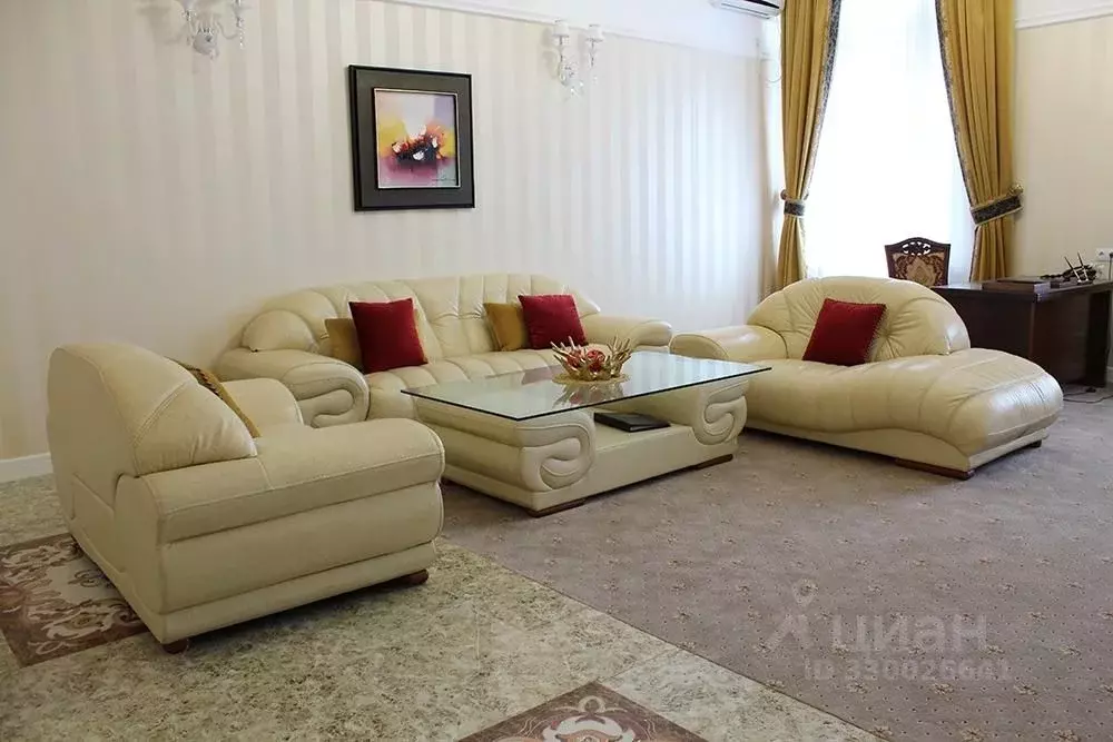 Комната Оренбургская область, Оренбург Рыбаковская ул., 59Б (68.0 м) - Фото 1
