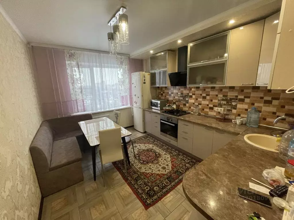 3-к кв. Курская область, Железногорск ул. Батова, 4 (75.0 м) - Фото 2