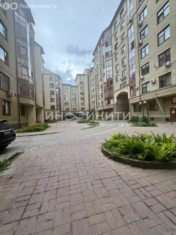 4-комнатная квартира: посёлок городского типа Ильинский, улица ... - Фото 2