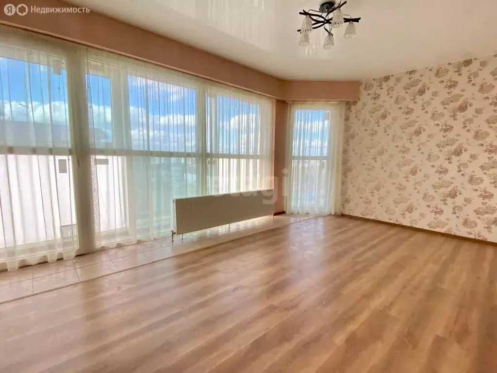 4-комнатная квартира: Михайловск, улица Ленина, 167/2к3 (125 м) - Фото 0