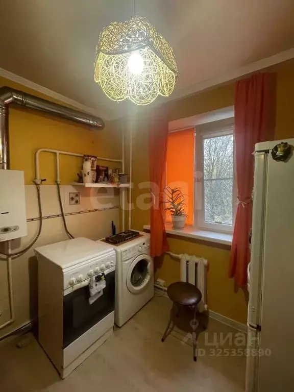 2-к кв. Адыгея, Майкоп Краснооктябрьская ул., 67 (42.6 м) - Фото 1