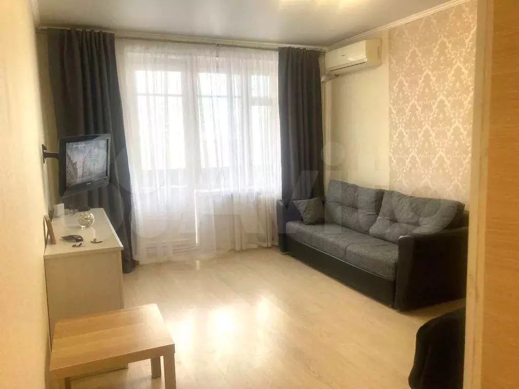 1-к. квартира, 34 м, 8/10 эт. - Фото 0