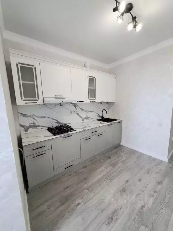 1-к кв. Карачаево-Черкесия, Черкесск ул. Космонавтов, 98Е (40.0 м) - Фото 1