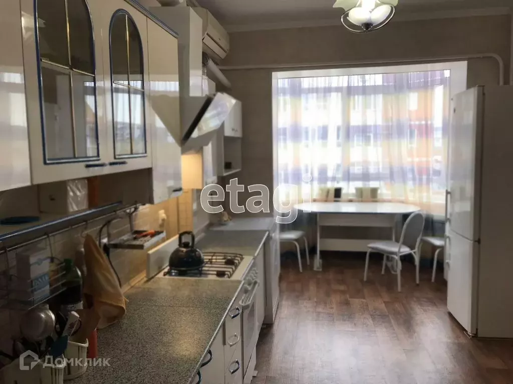 Продаётся 2-к квартира, 65 м - Фото 0