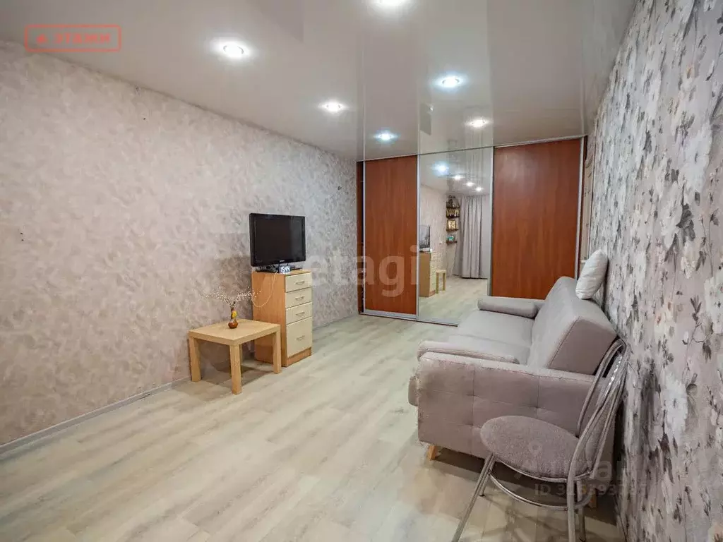 1-к кв. Карелия, Кондопога ул. Бумажников, 10 (31.7 м) - Фото 0
