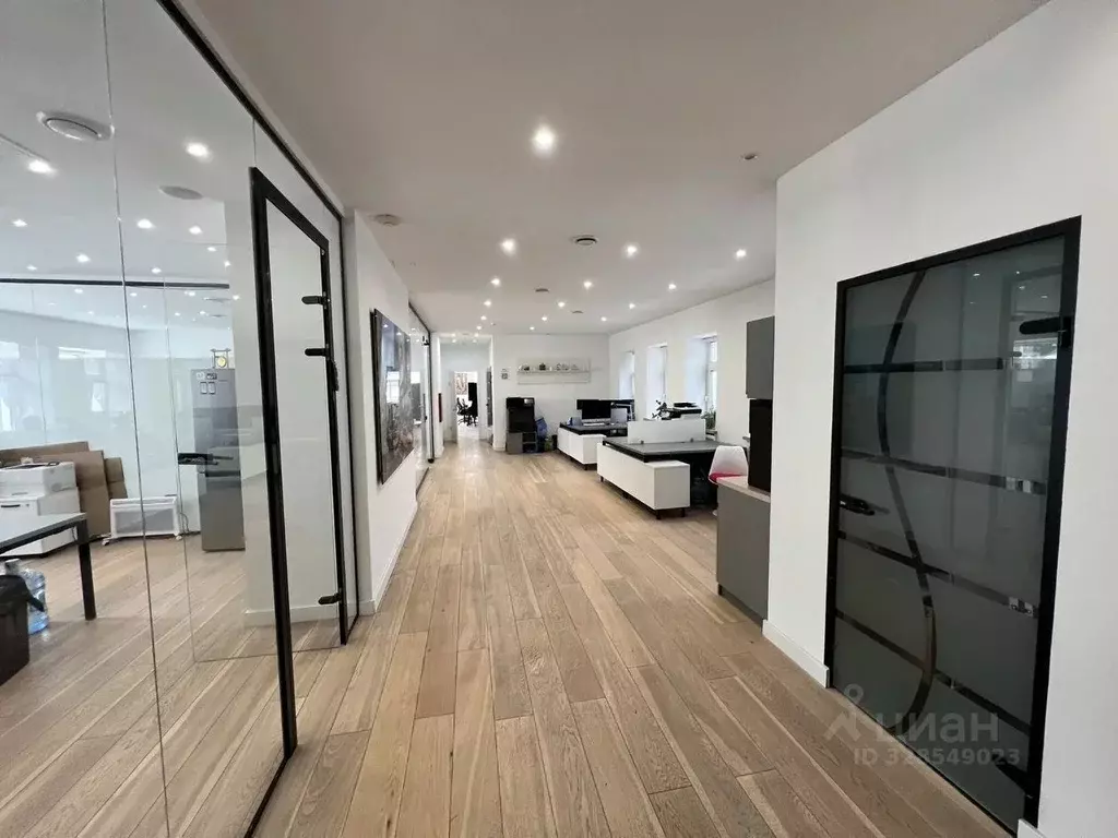 Офис в Москва ул. Большая Якиманка, 21 (187 м) - Фото 1