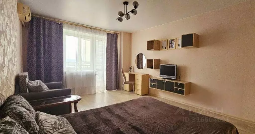 1-к кв. Хабаровский край, Хабаровск Фабричный пер., 2А (50.0 м) - Фото 0