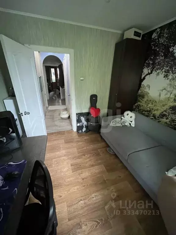 4-к кв. Тюменская область, Тюмень Заречный проезд, 10 (87.5 м) - Фото 1