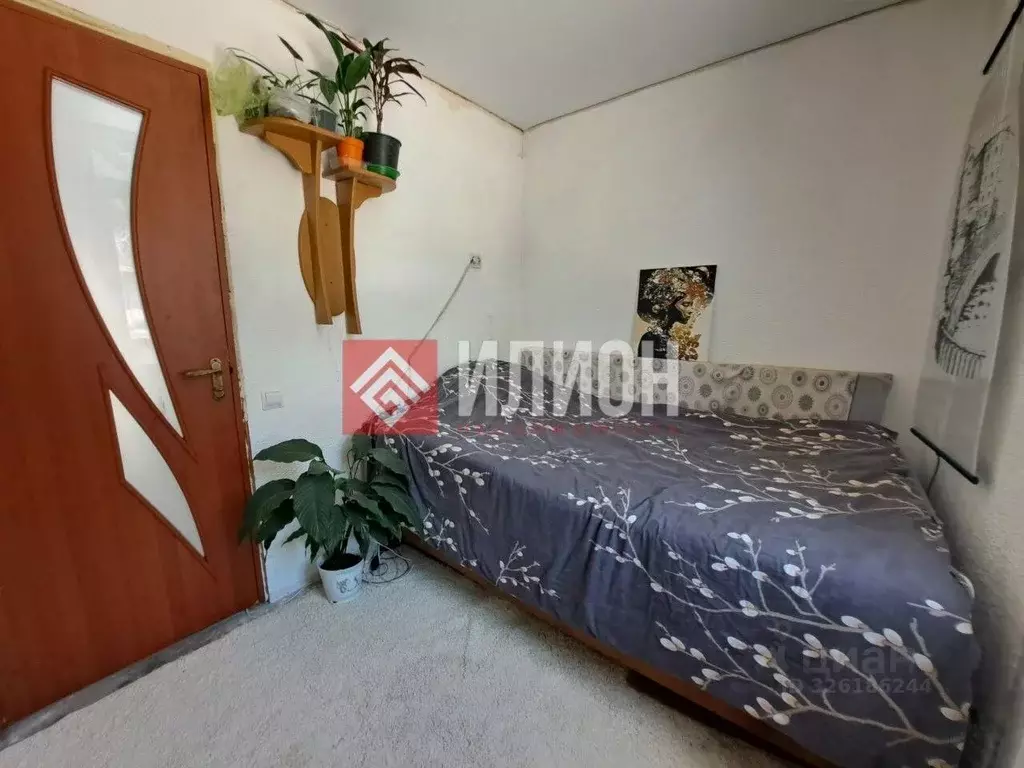 Гараж в Севастополь ул. Маршала Бирюзова, 54 (50 м) - Фото 2