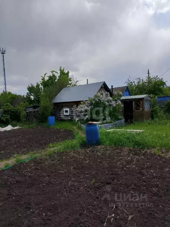 Дом в Башкортостан, Стерлитамакский район, Наумовский сельсовет, ... - Фото 1