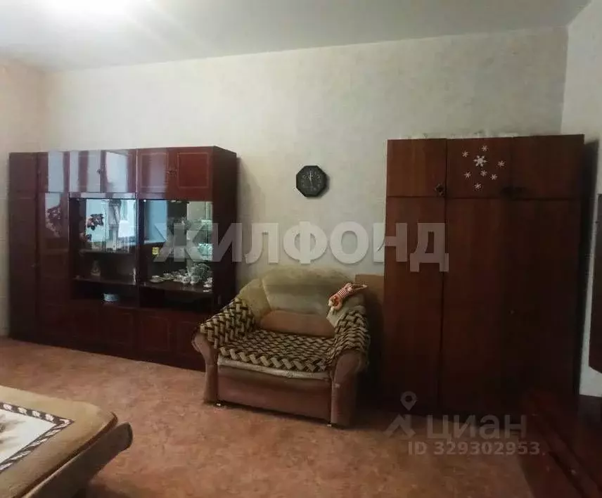 Комната Новосибирская область, Новосибирск ул. Аэропорт, 6 (80.5 м) - Фото 2