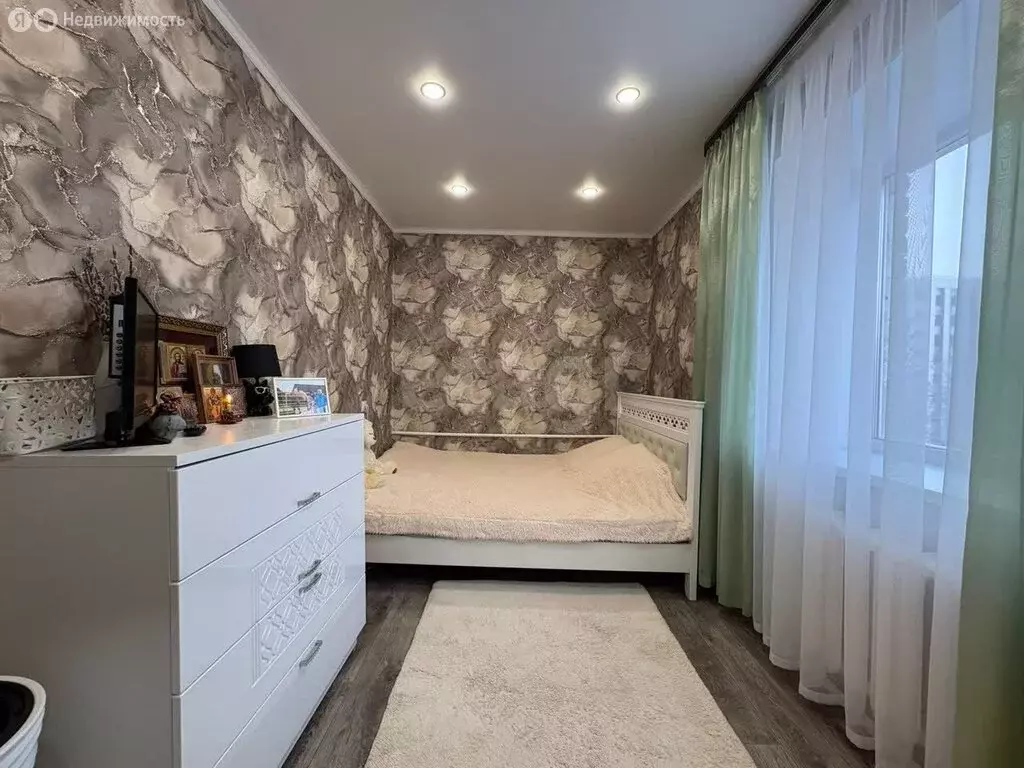 2-комнатная квартира: Тюмень, улица Володарского, 60 (39 м) - Фото 2