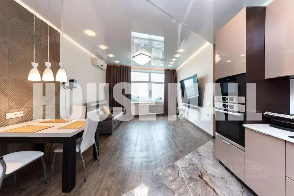 Квартира, 3 комнаты, 94 м - Фото 0