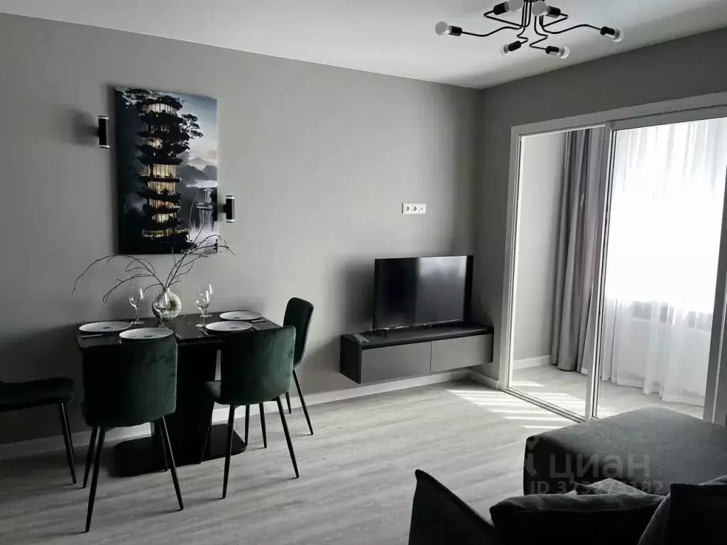 1-к кв. Тюменская область, Тюмень ул. Газовиков, 44 (38.0 м) - Фото 1