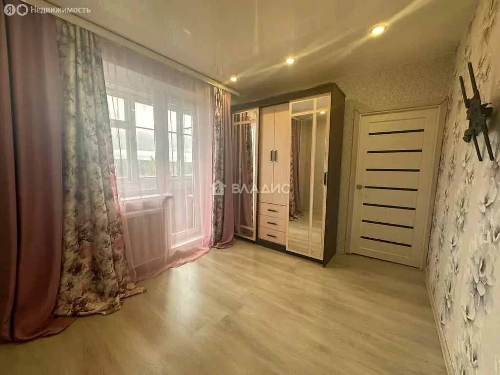 2-комнатная квартира: Ковров, улица Лизы Чайкиной, 108 (52.4 м) - Фото 1