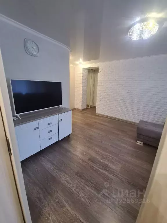 2-к кв. Самарская область, Сызрань Звездная ул., 10 (45.0 м) - Фото 0
