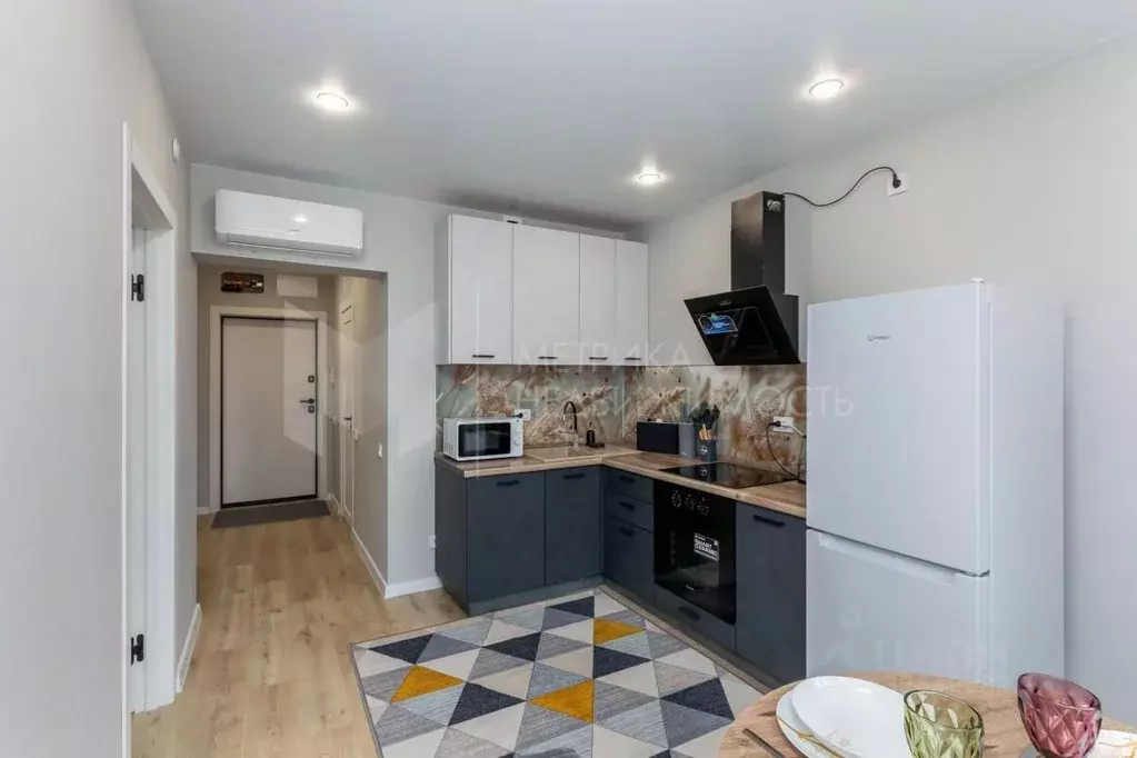 1-к кв. Тюменская область, Тюмень ул. Новоселов, 92 (32.0 м) - Фото 1